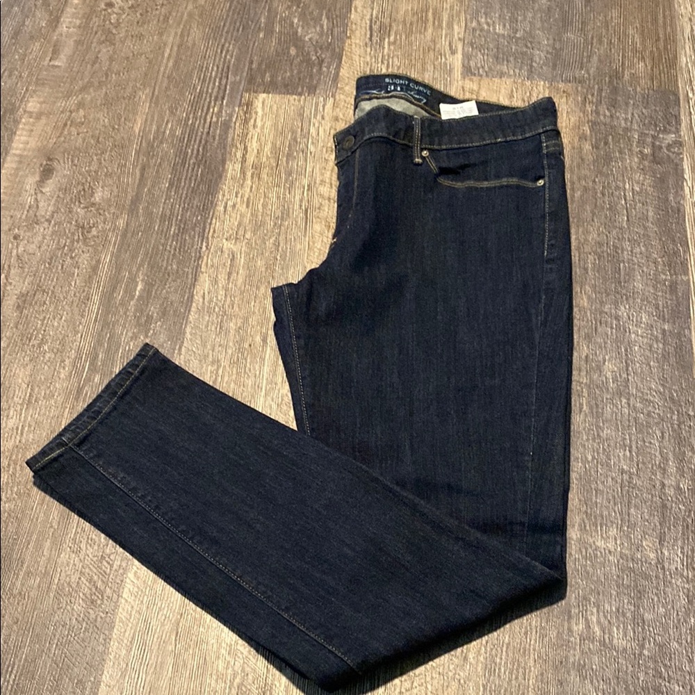 Levi’s San Francisco Slight Curve Skinny Jeans,34